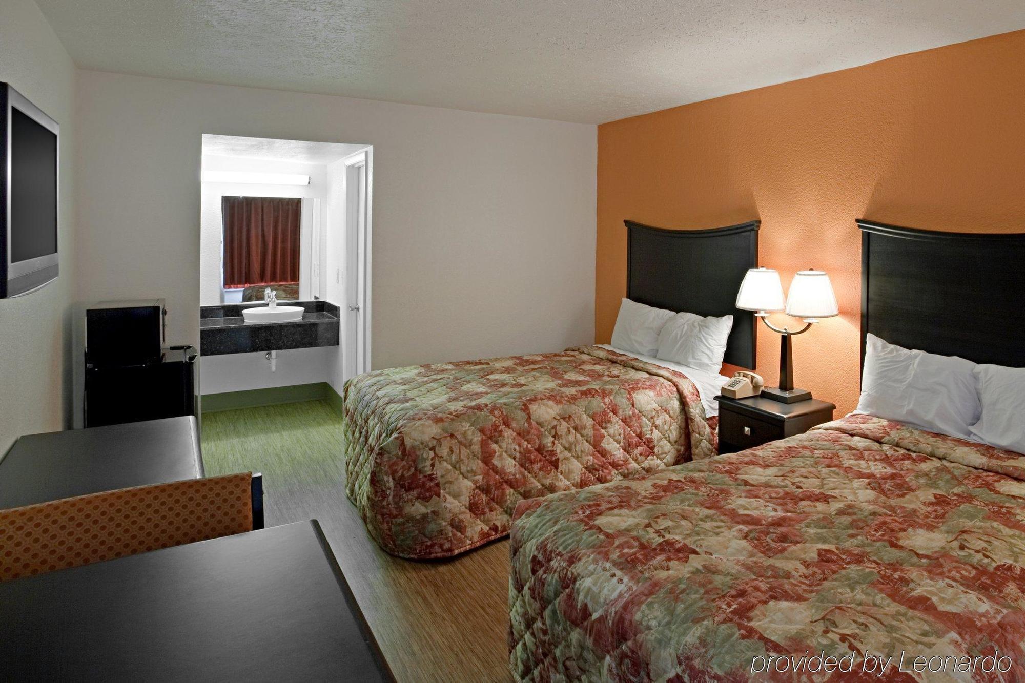 Econo Lodge Metropolis Pokój zdjęcie