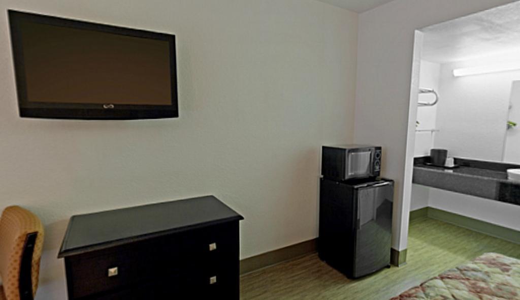 Econo Lodge Metropolis Pokój zdjęcie